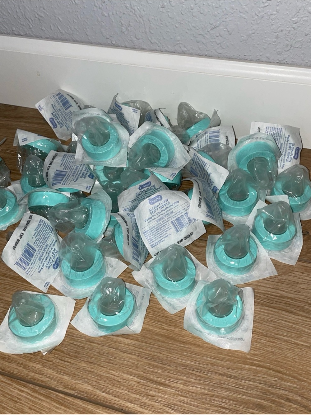 Enfamil Slow Flow Soft Nipple & Ring 39 Count